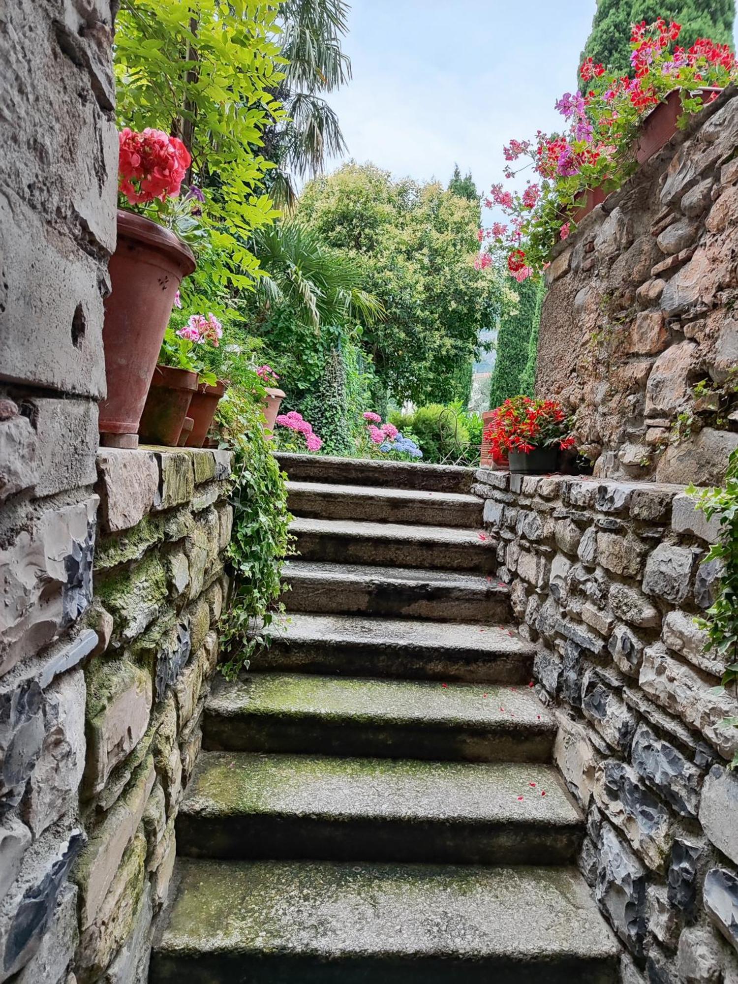 Casa Lumaca Bed & Breakfast Tremezzo Exterior photo