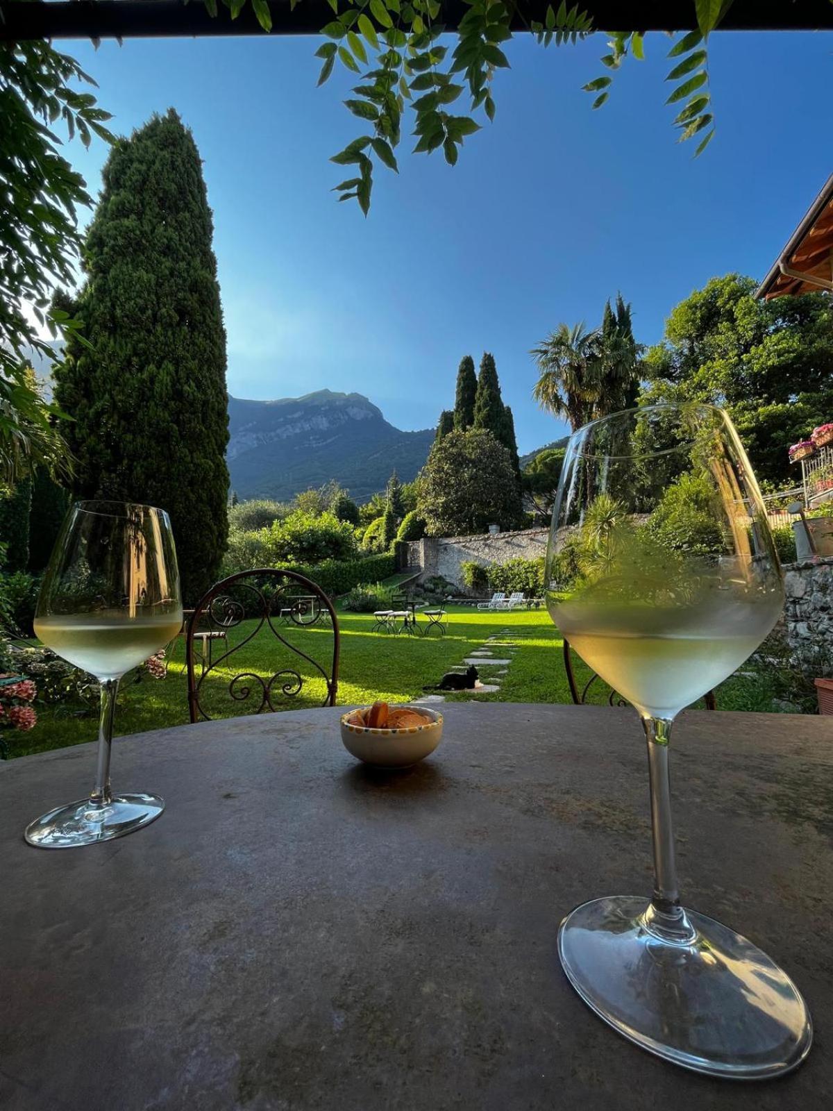 Casa Lumaca Bed & Breakfast Tremezzo Exterior photo